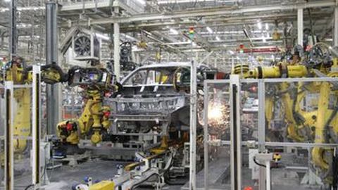 Pabrik Mitsubishi Cikarang Rakit Model Ketiga di Semester Dua