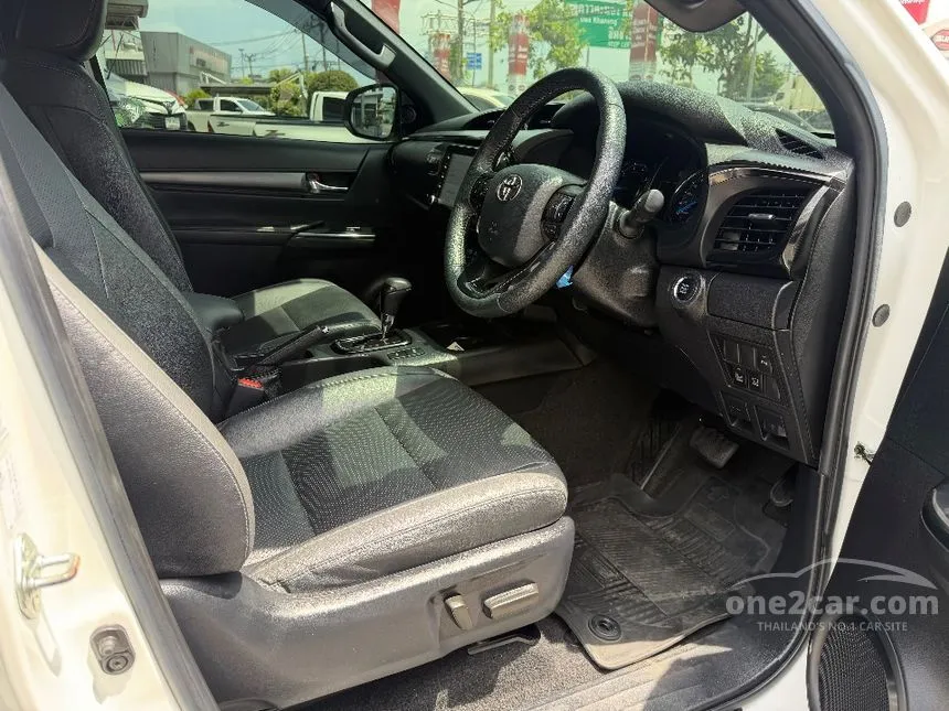 2022 Toyota HILUX REVO Rocco Prerunner Double Cab Pickup