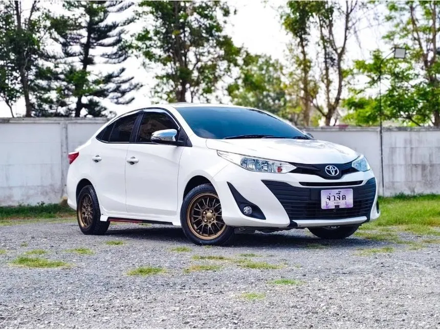 2019 Toyota Yaris Ativ E Sedan