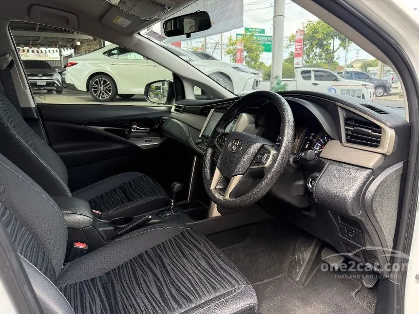 2023 Toyota INNOVA Crysta Premium Wagon
