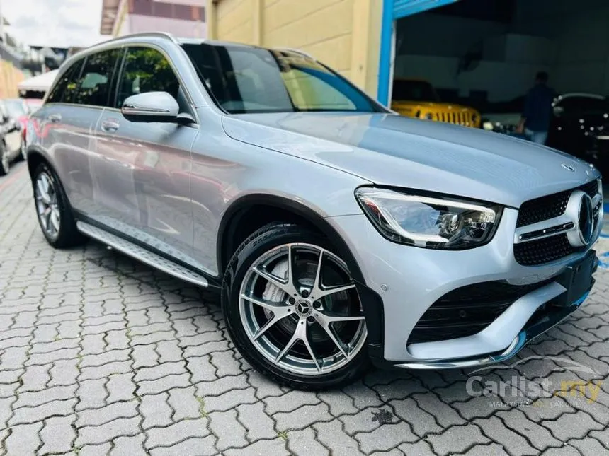 2022 Mercedes-Benz GLC300 4MATIC AMG Line SUV