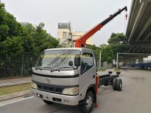 Hino lorry crane /Isuzu lorry crane /Nissan lorry crane /Fuso lorry crane/ bdm7500kg/ year registered 2019