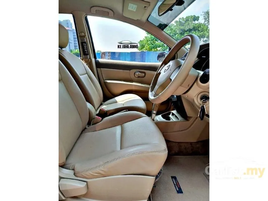 2011 Nissan Grand Livina Comfort MPV