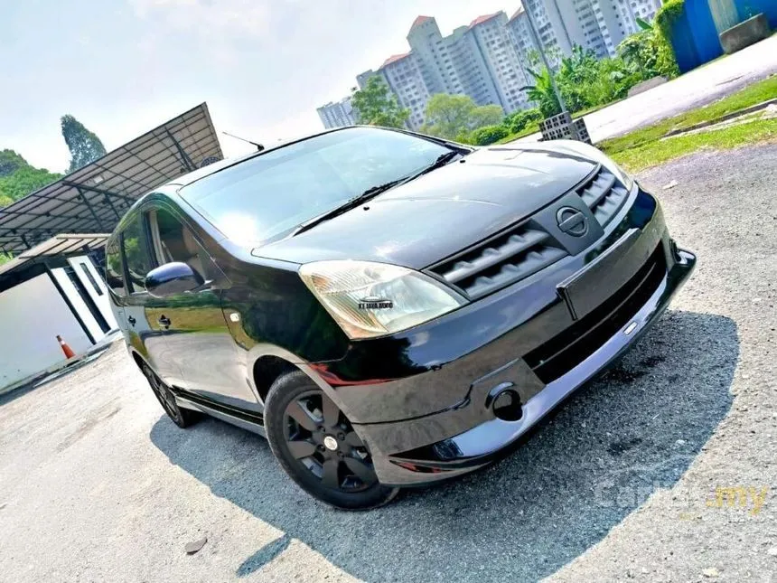 2011 Nissan Grand Livina Comfort MPV