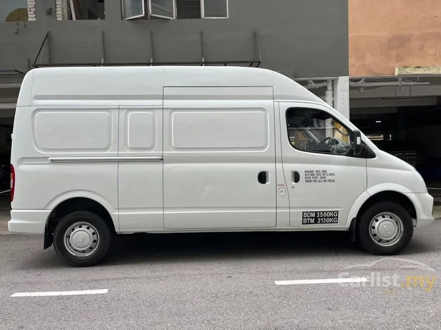 2023 Maxus V80 Window LWB 15 Seater Van