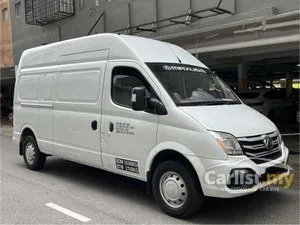 2023 Maxus V80 2.5 Window LWB 15 Seater Van