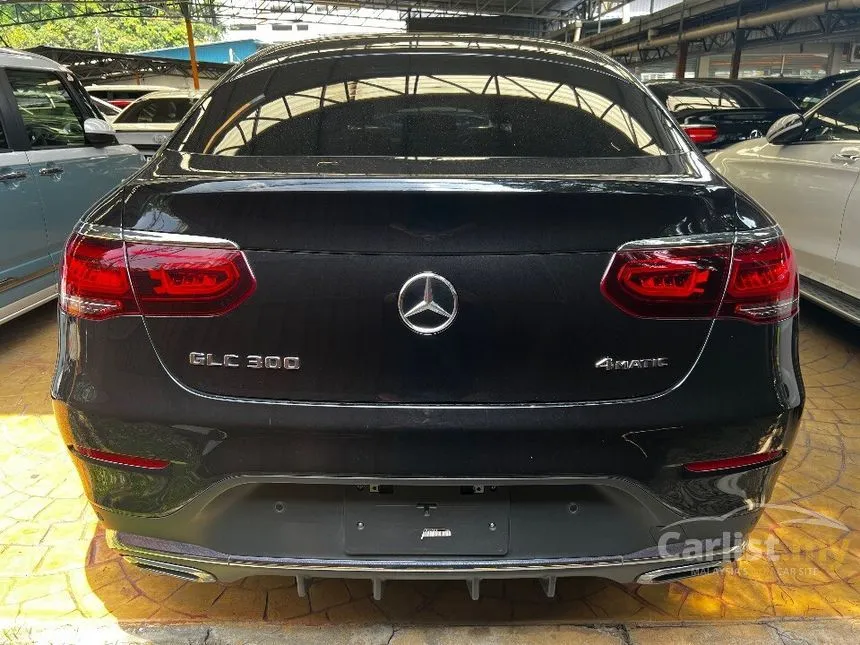 2020 Mercedes-Benz GLC300 4MATIC AMG Line Coupe