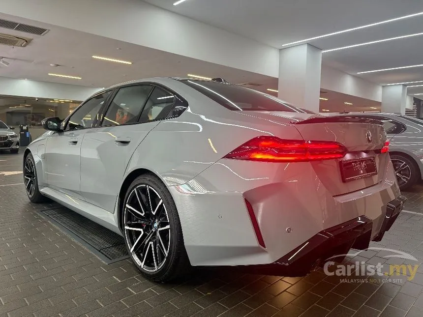 2025 BMW M5 Sedan