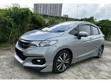 2018 Honda Jazz 1.5 V Hatchback-facelift-hi spec-Mugen bodykit-psuh start-digital aircond-2yrs warranty-4new tyre-dash cam-cash back rebate-high loan