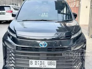 2022 Toyota Voxy 2.0 (Premium Color) MPV