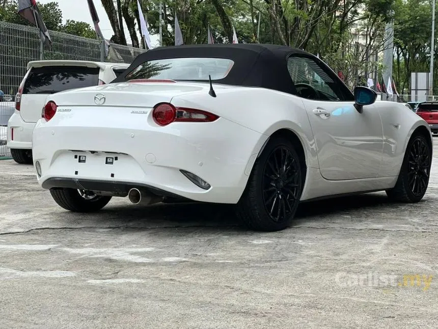 2019 Mazda Roadster S Convertible