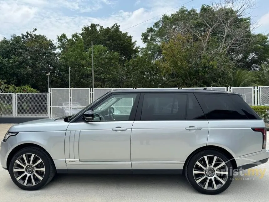 2015 Land Rover Range Rover TDV6 Vogue SUV