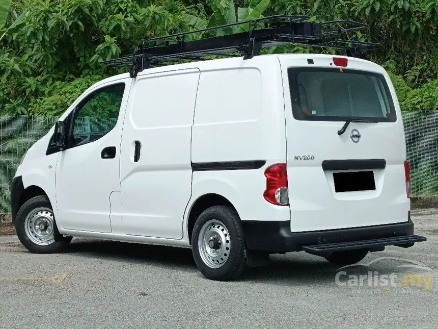 2013 Nissan NV200 Panel Van