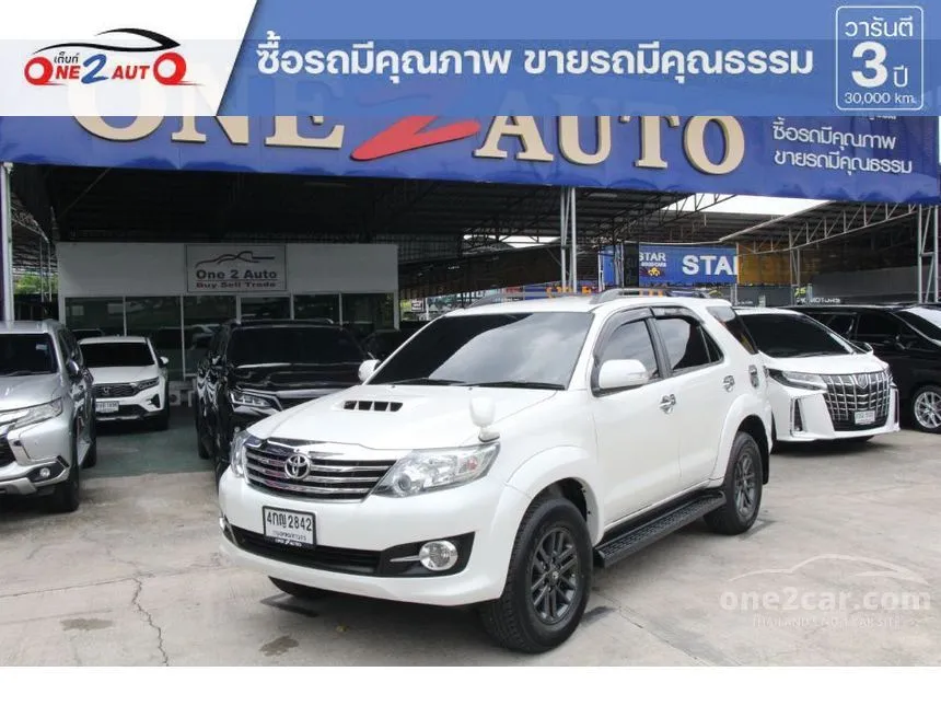 2015 Toyota FORTUNER V SUV