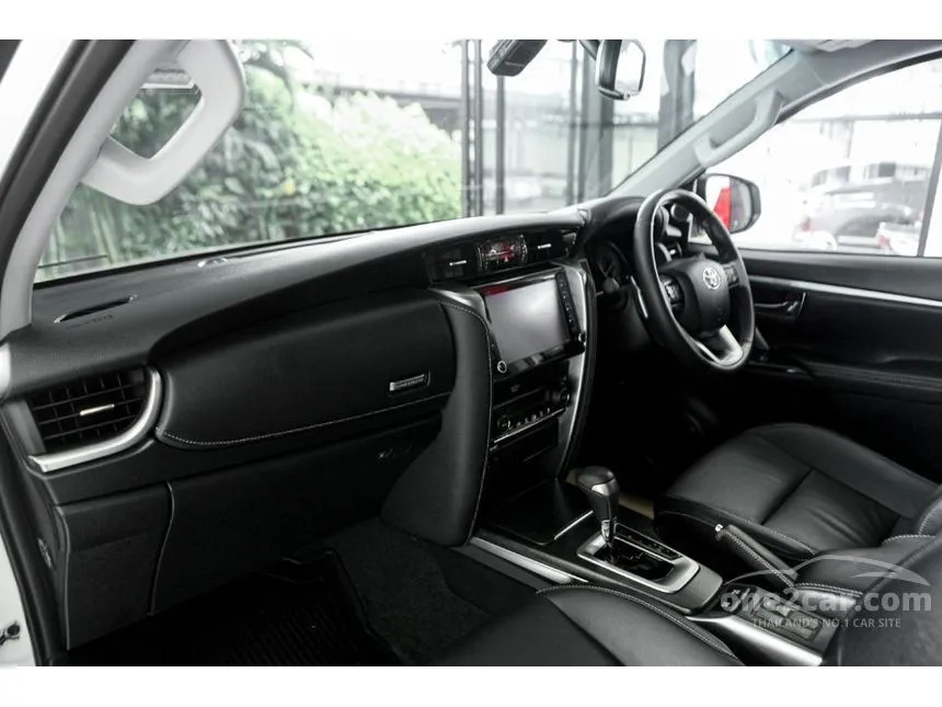 2021 Toyota Fortuner V SUV