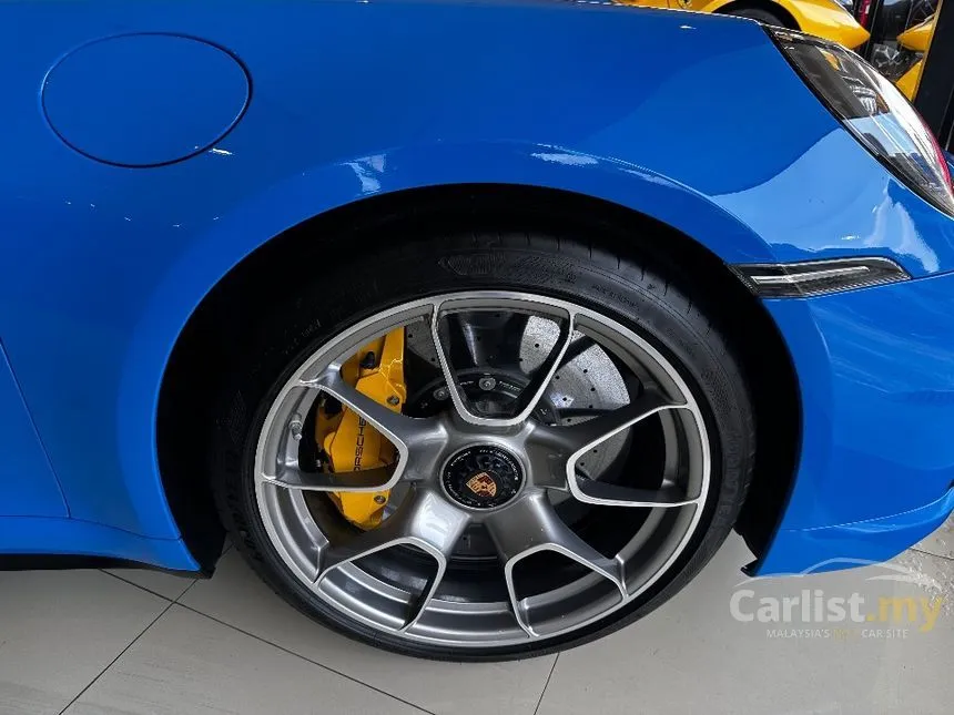 2023 Porsche 911 Turbo S Coupe