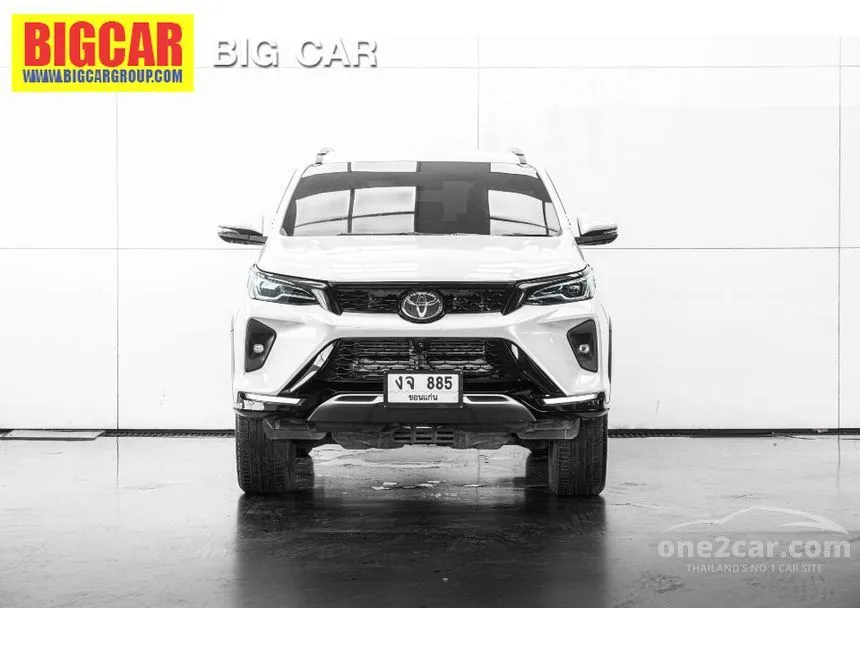 2023 Toyota FORTUNER Leader V SUV
