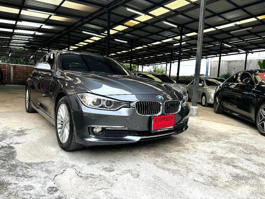 2013 BMW 320d Luxury Sedan