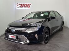 2016 Toyota Camry 2.5 Hybrid LikeNew 2.0 Accord