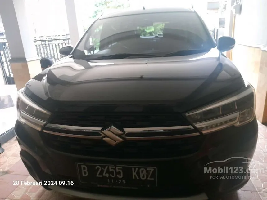 Jual Mobil Suzuki XL7 2020 ALPHA 1.5 di Jawa Barat Automatic Wagon Hitam Rp 200.000.000