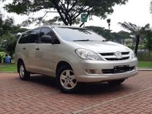 (KM 80 ribu) Toyota Kijang Innova 2.0 G 2005