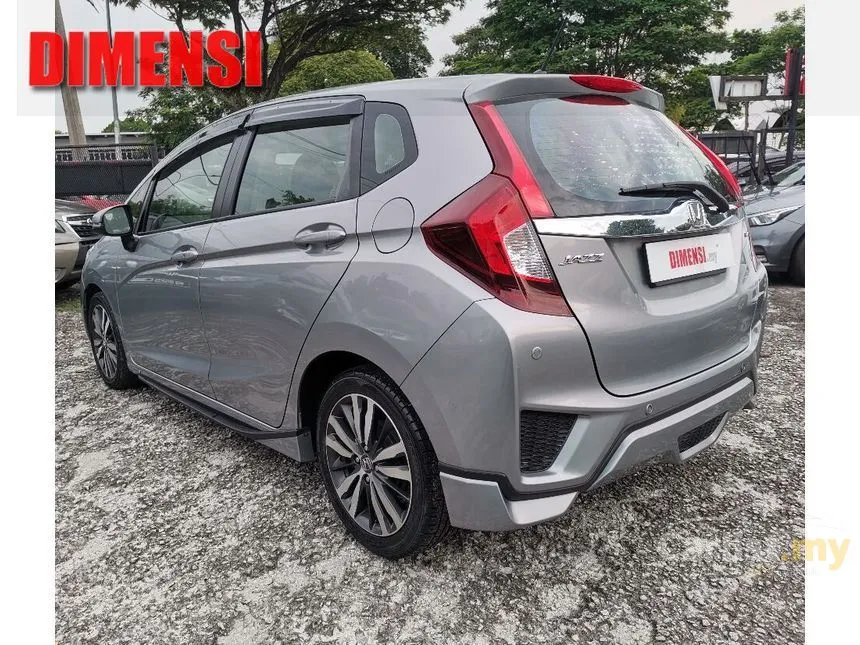 2015 Honda Jazz V i-VTEC Hatchback