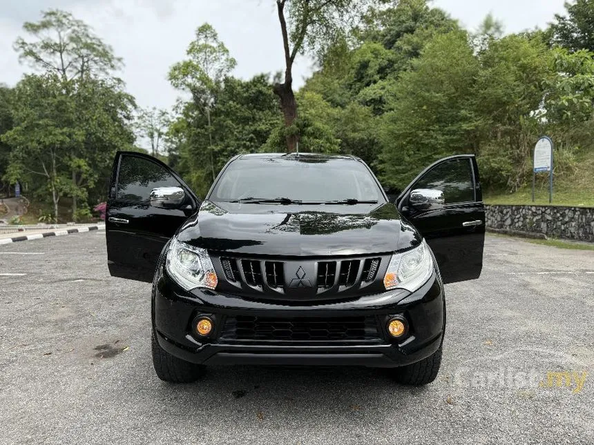 2015 Mitsubishi Triton VGT Adventure Dual Cab 4X4 Pickup