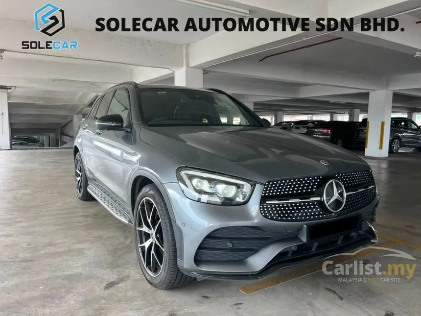 2021 Mercedes-Benz GLC300 4MATIC AMG Line SUV