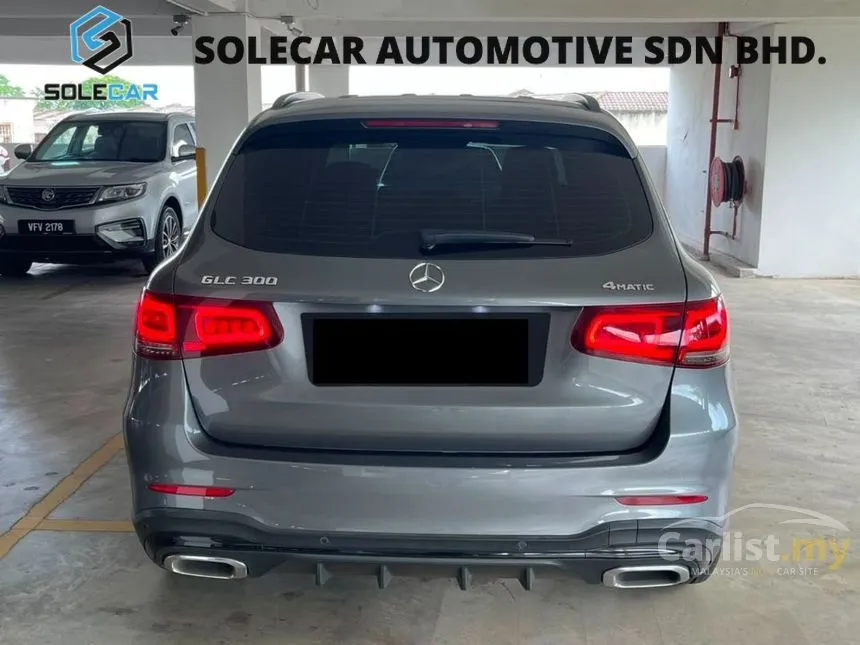 2021 Mercedes-Benz GLC300 4MATIC AMG Line SUV