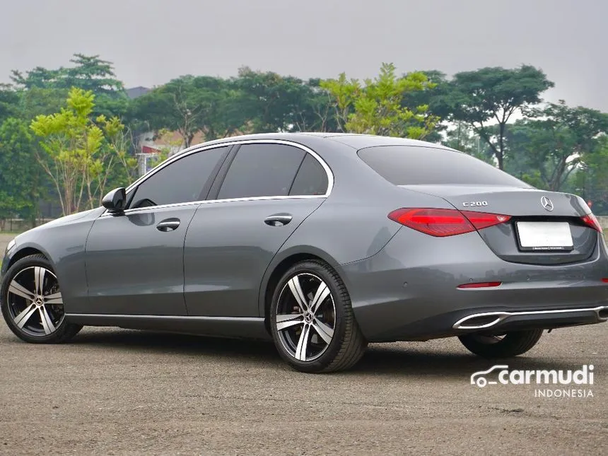 2022 Mercedes-Benz C200 Avantgarde Line Sedan