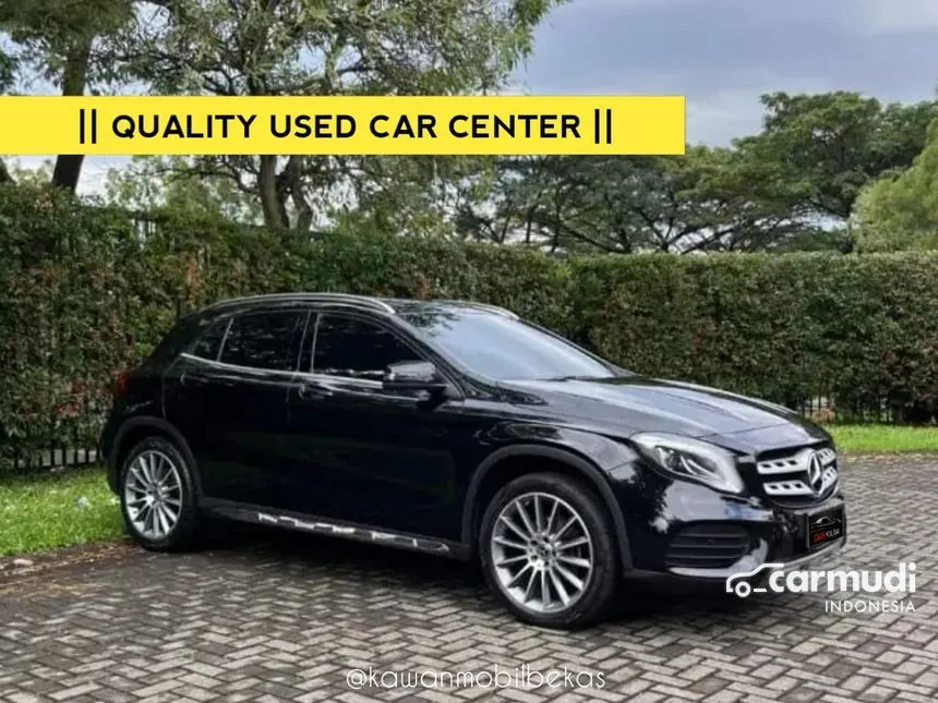 2020 Mercedes-Benz GLA200 AMG Line SUV