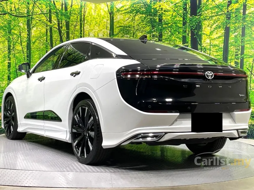 2023 Toyota Crown RS Advance Sedan