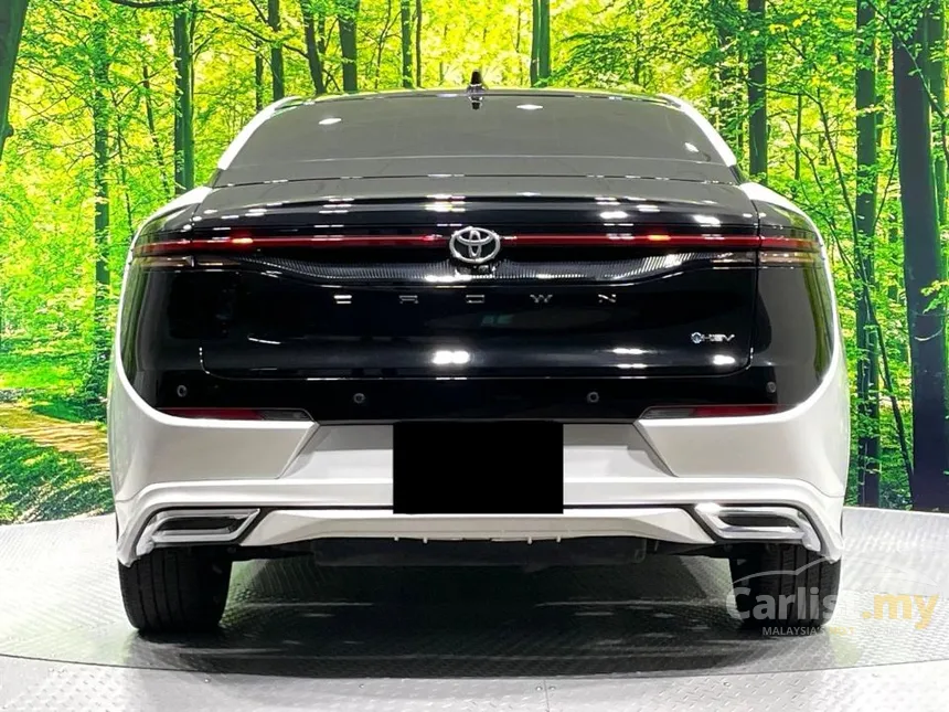 2023 Toyota Crown RS Advance Sedan