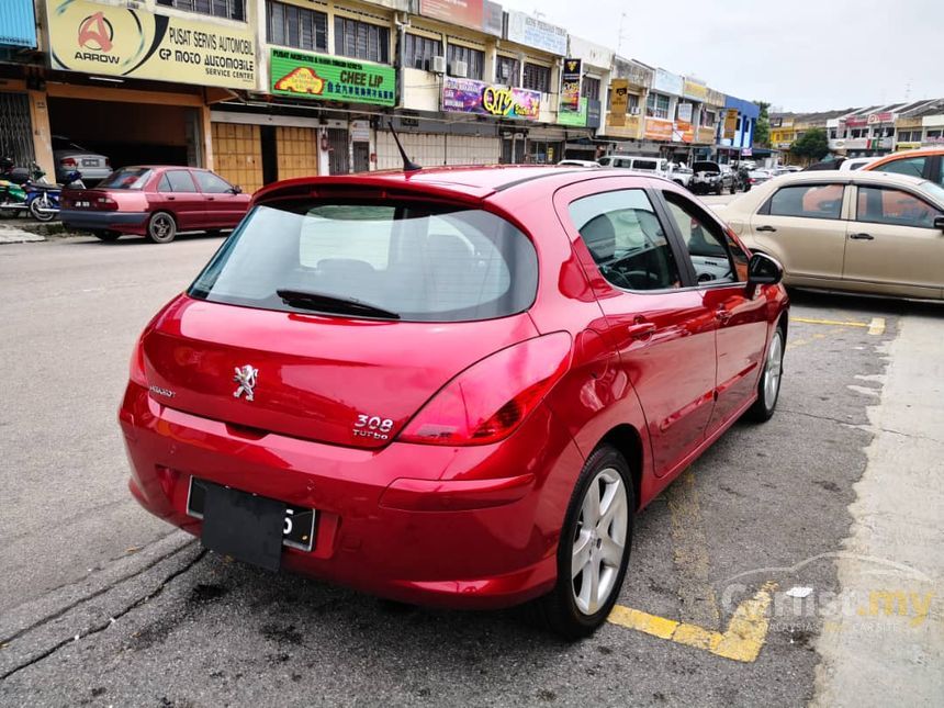 Фото peugeot 308 2010