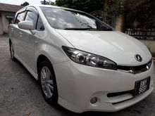 2011 Toyota Wish 1.8 F SPORT PADDLE SHIFT MPV