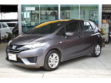 2016 Honda Jazz 1.5 (ปี 14-18) V i-VTEC Hatchback