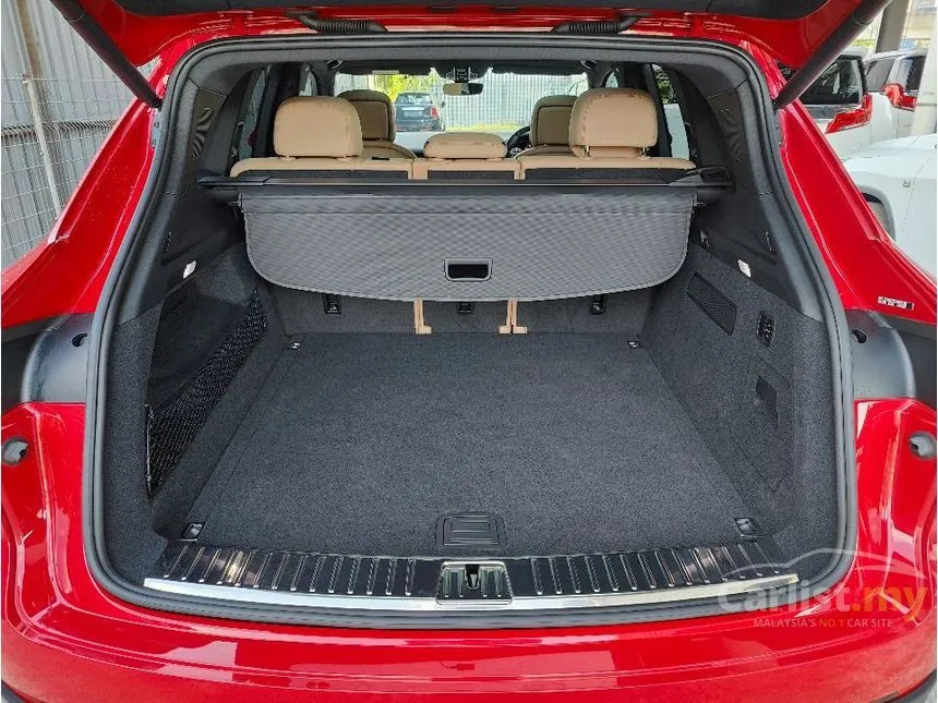 2022 Porsche Cayenne SUV