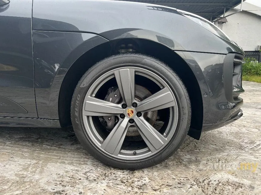 2021 Porsche Macan SUV