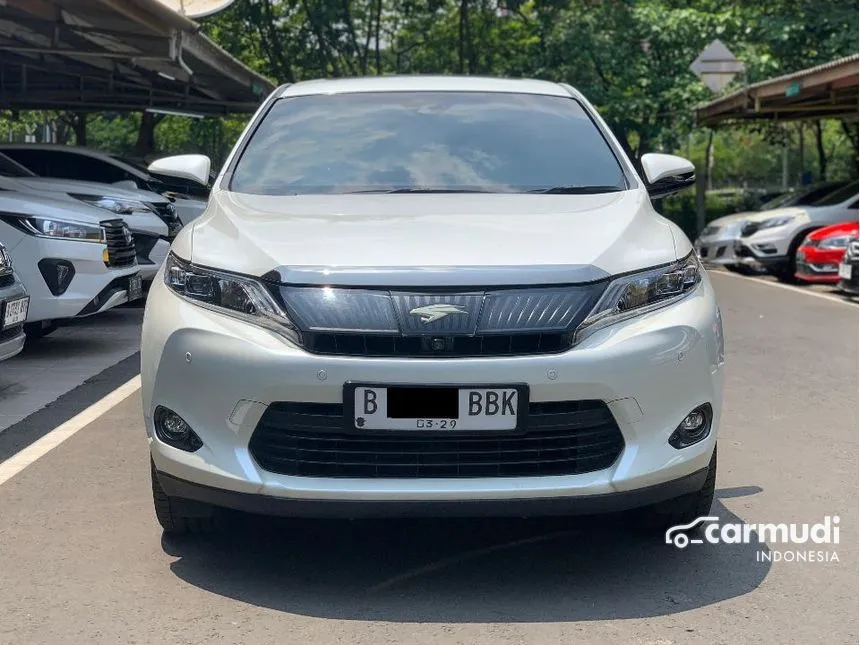 2014 Toyota Harrier SUV