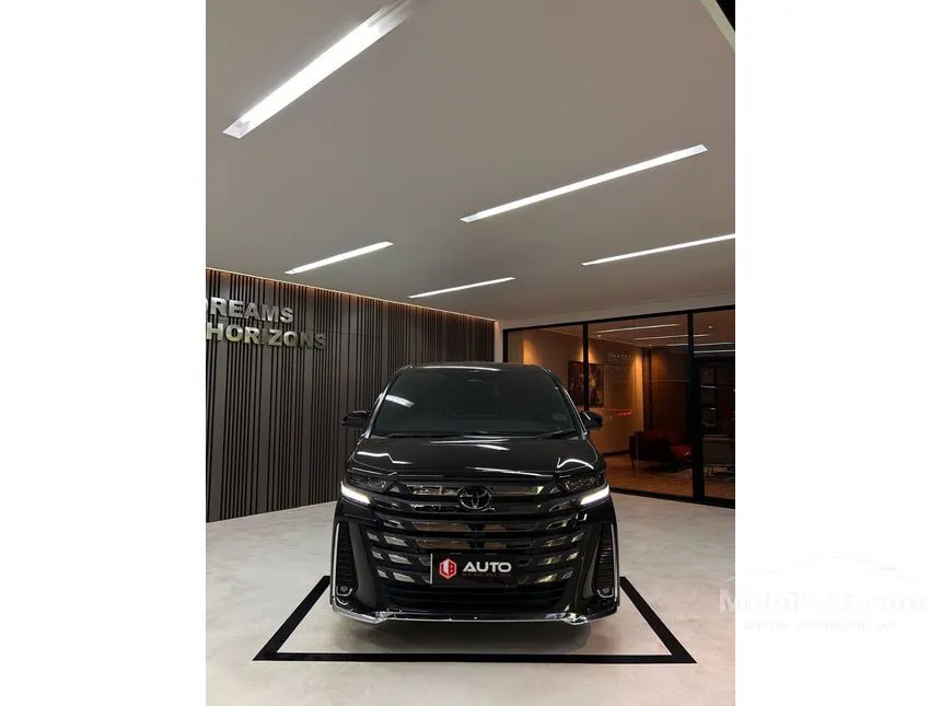 2024 Toyota Vellfire HEV VIP (Premium Color) MPV