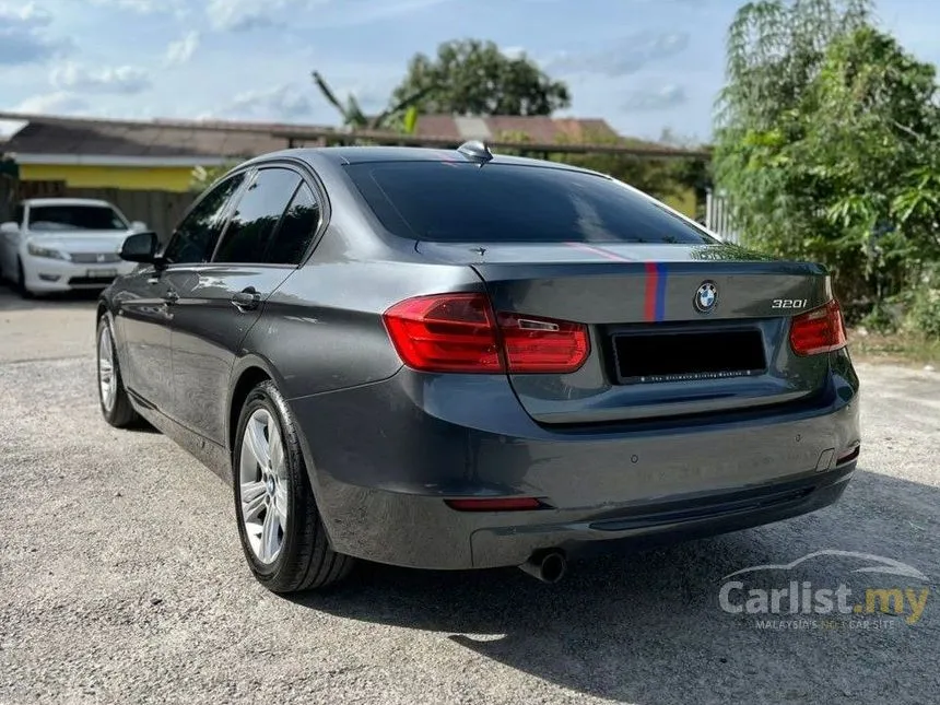 2015 BMW 320i Sport Line Sedan