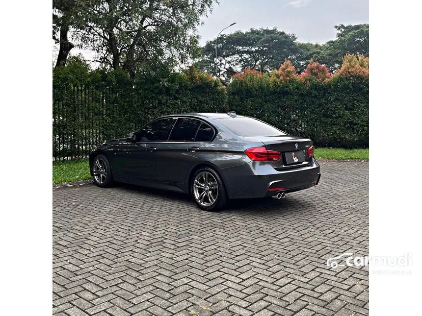 2018 BMW 330i M Sport Sedan
