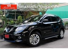 2017 Nissan X-Trail 2.0 (ปี 15-19) V SUV AT