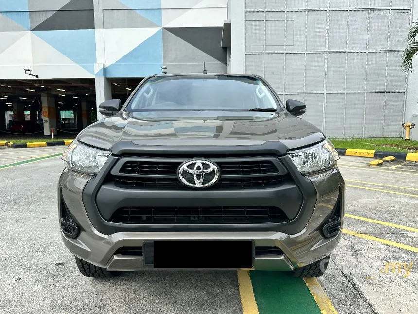 2021 Toyota Hilux E Dual Cab Pickup