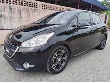 2014 Peugeot 208 1.6 under warranty