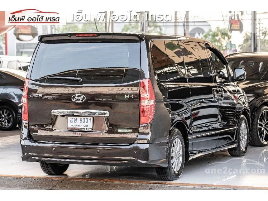 2017 Hyundai H-1 Deluxe Van