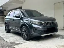 2023 Honda WR-V 1.5 RS SUV / Mileage 48K Only / Full Service Honda Under Warranty Till SEP 2028 / Full Leather Seat / Push Start / Honda Sensing