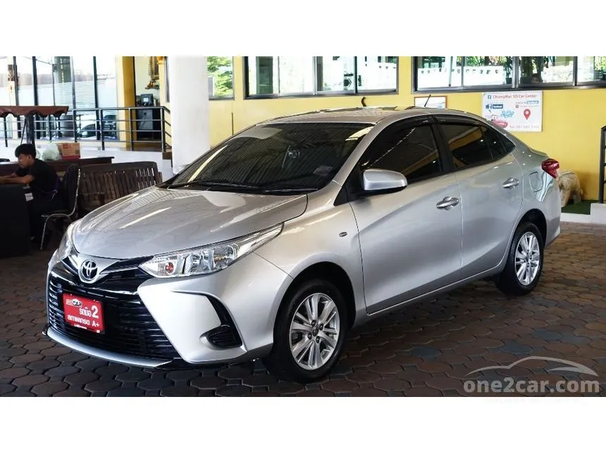 2021 Toyota Yaris Ativ Entry Sedan