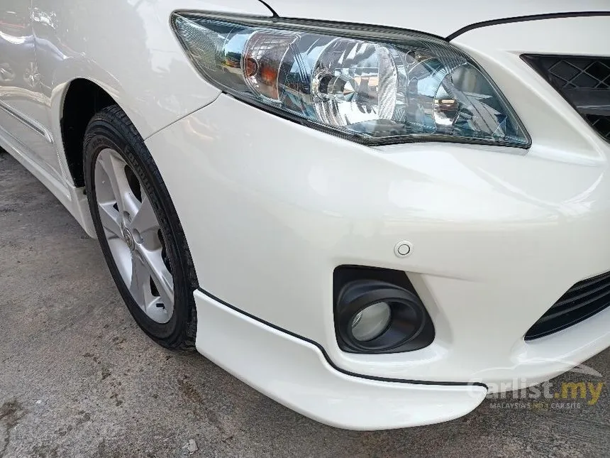2010 Toyota Corolla Altis V Sedan