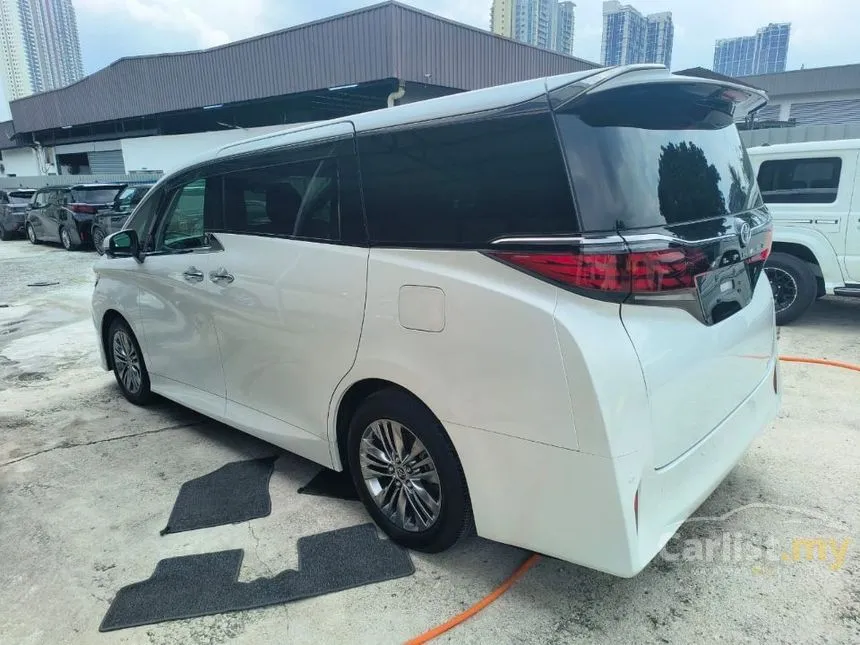 2024 Toyota Alphard Z 7-Seater MPV